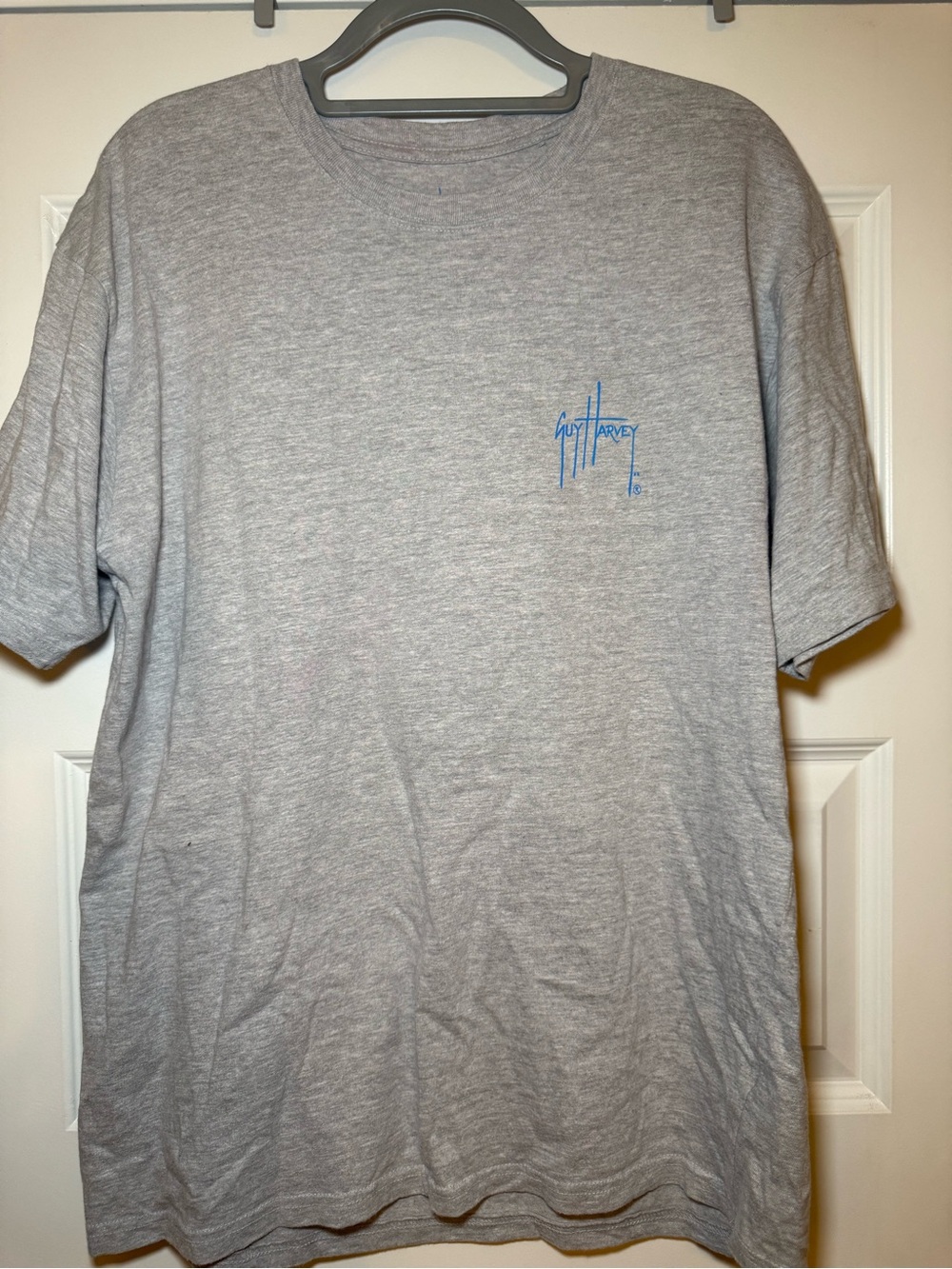 Guy Harvey Gray Men’s Large Short Sleeve Tee with Small Blue Logo